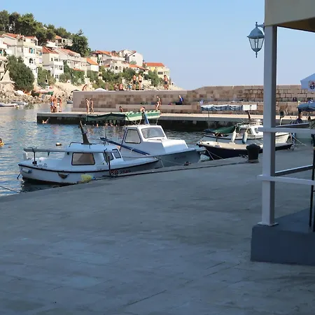 Feriehus In Korcula With Sea View Zavalatica